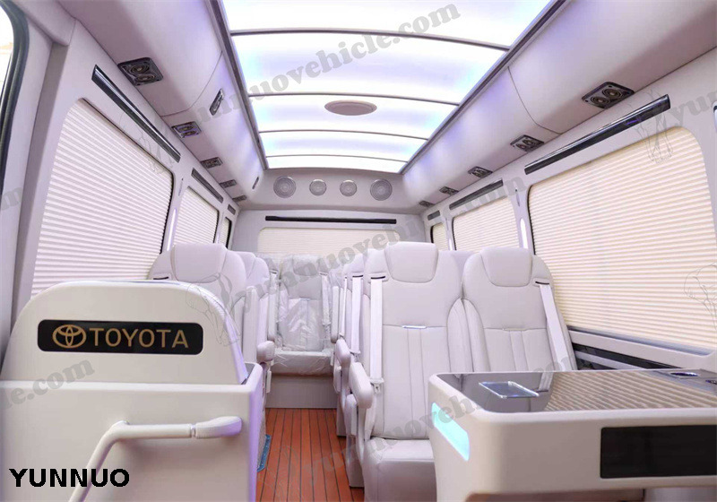 Toyota Coaster Deluxe 20-Seater GRB53L-ZCMEK