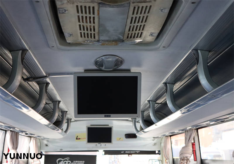 YUTONG Bus 59 seats