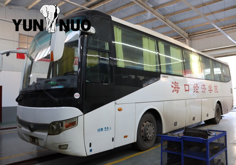 Yutong Used Bus 6127HB 24