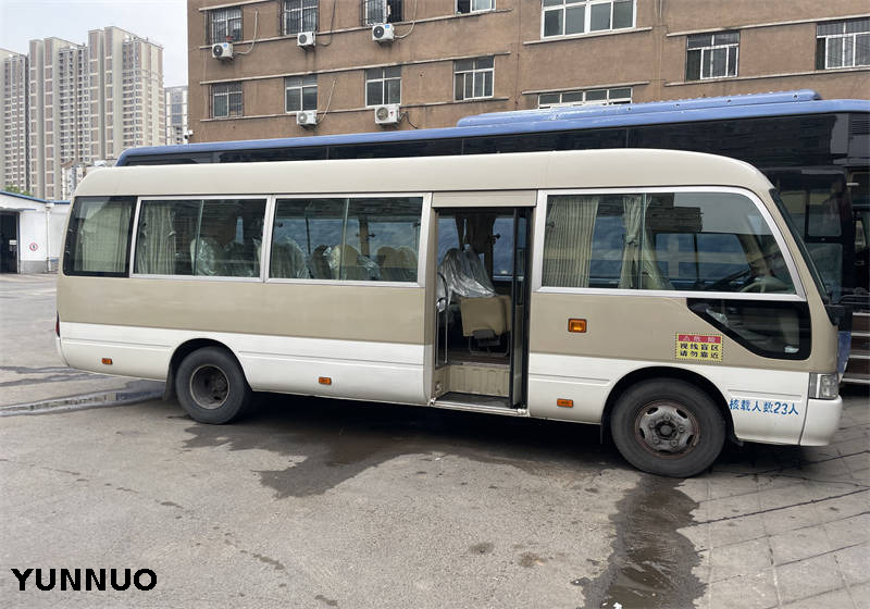TOYOTA Coaster Diesel Engine 29 seats