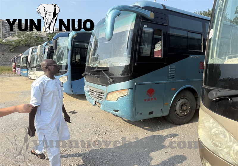 West African Malian customers purchased used coaches.