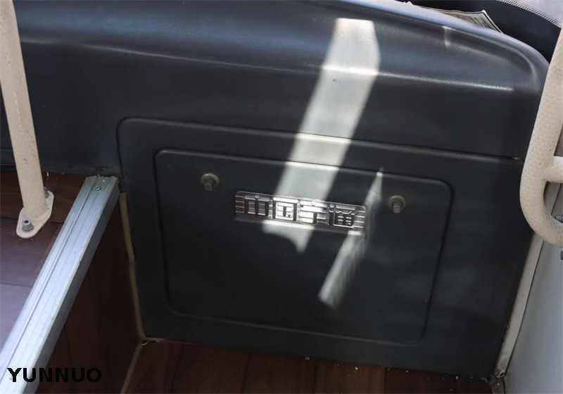 Model Yutong ZK5110XLH 