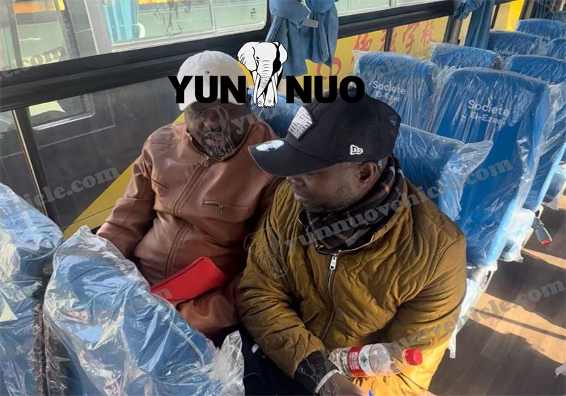 The Cameroonian client inspected Shandong Yunnuo's used Yutong coaches