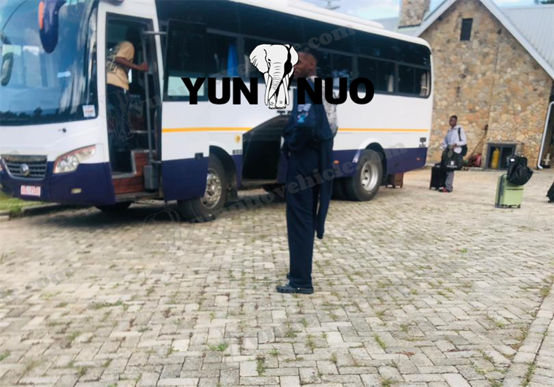  Yutong ZK6892 Medium Coach Gains Recognition from Zimbabwean Customers副本1.png