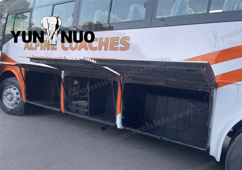 The Yutong coach refurbished to the Zimbabwean client’s specifications is now complete副本