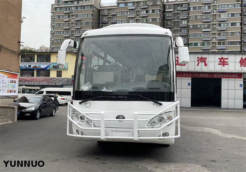 Second-hand Yutong bus with Weichai engine