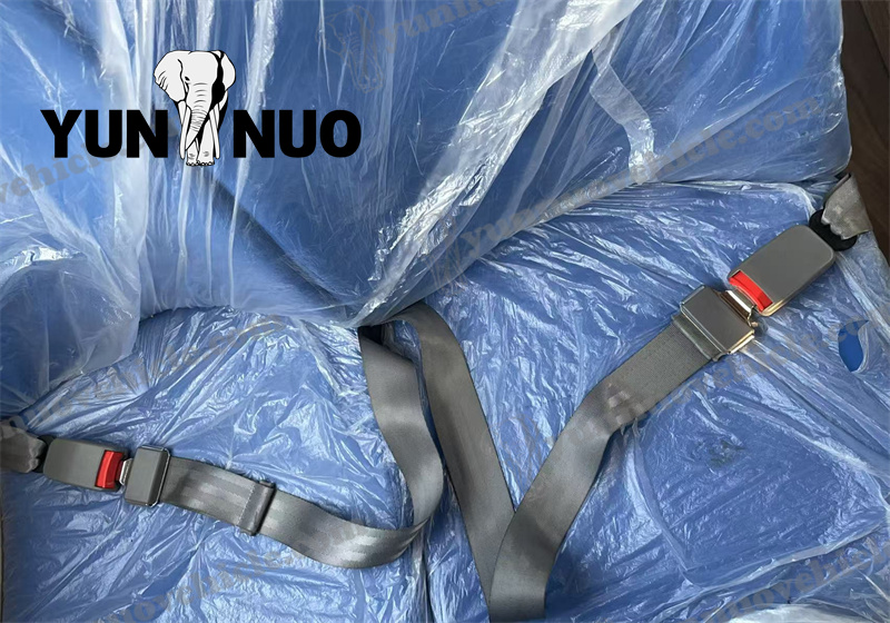 The Yutong bus bound for Zimbabwe is ready to set sail副本