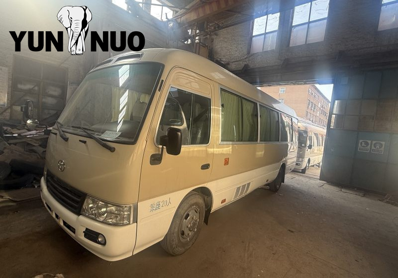 Used Toyota Coaster Bus 20