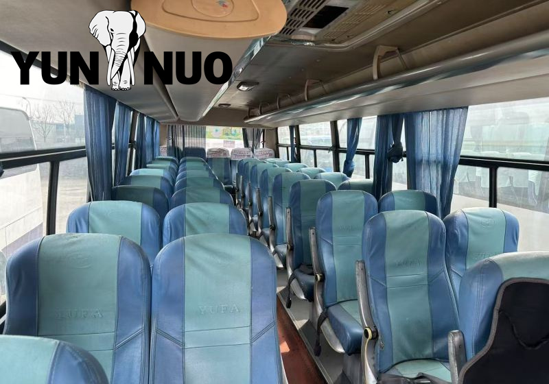 Yutong Used Bus ZK6932D 37