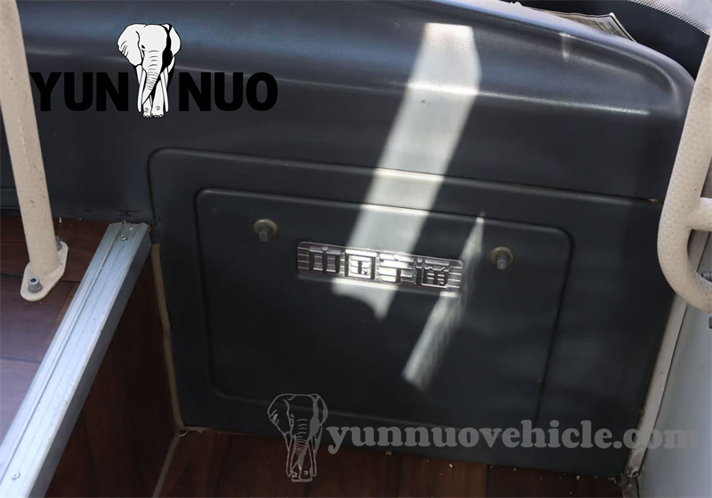 Two second-hand Yutong buses customized by Ghanaian clients have been sent to the port