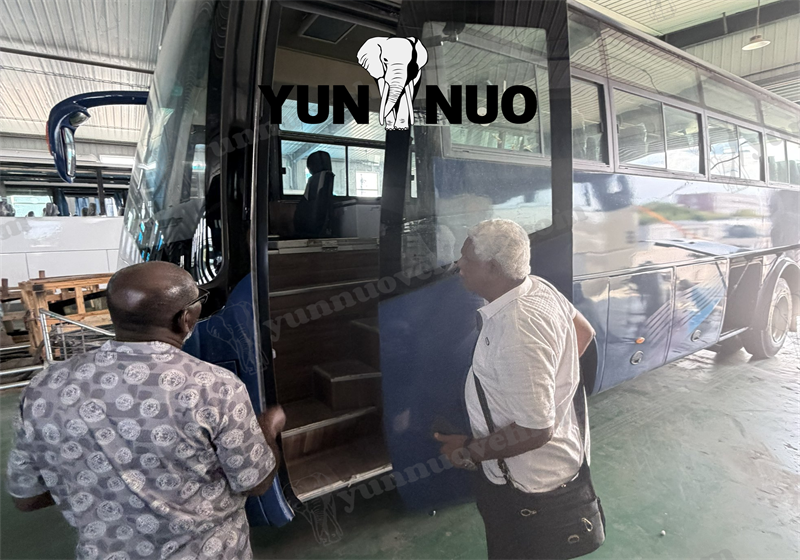 Kenyan client comes to purchase used Yutong buses