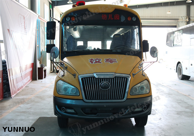 School Bus Yutong ZK6729D