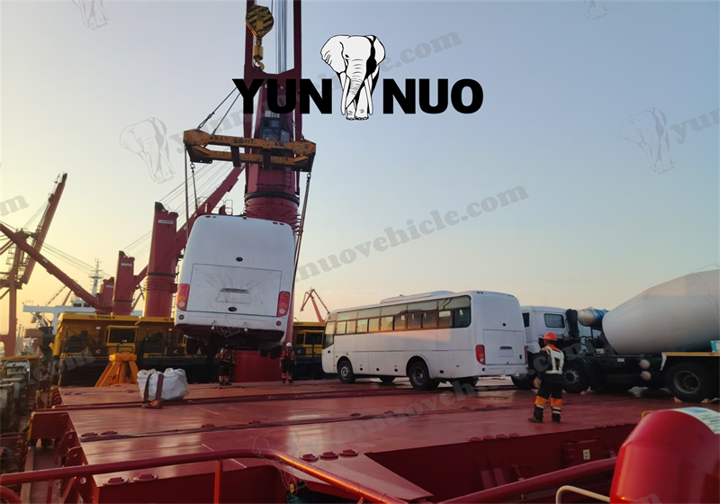 Used Toyota Hiace Export to Zimbabwe, Ready for Local Operation